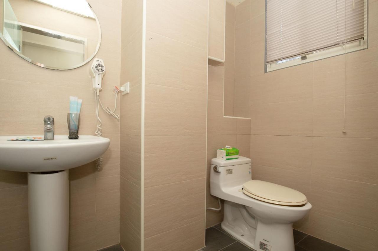 Ferienwohnung Fengjia Muxia Taichung Exterior foto