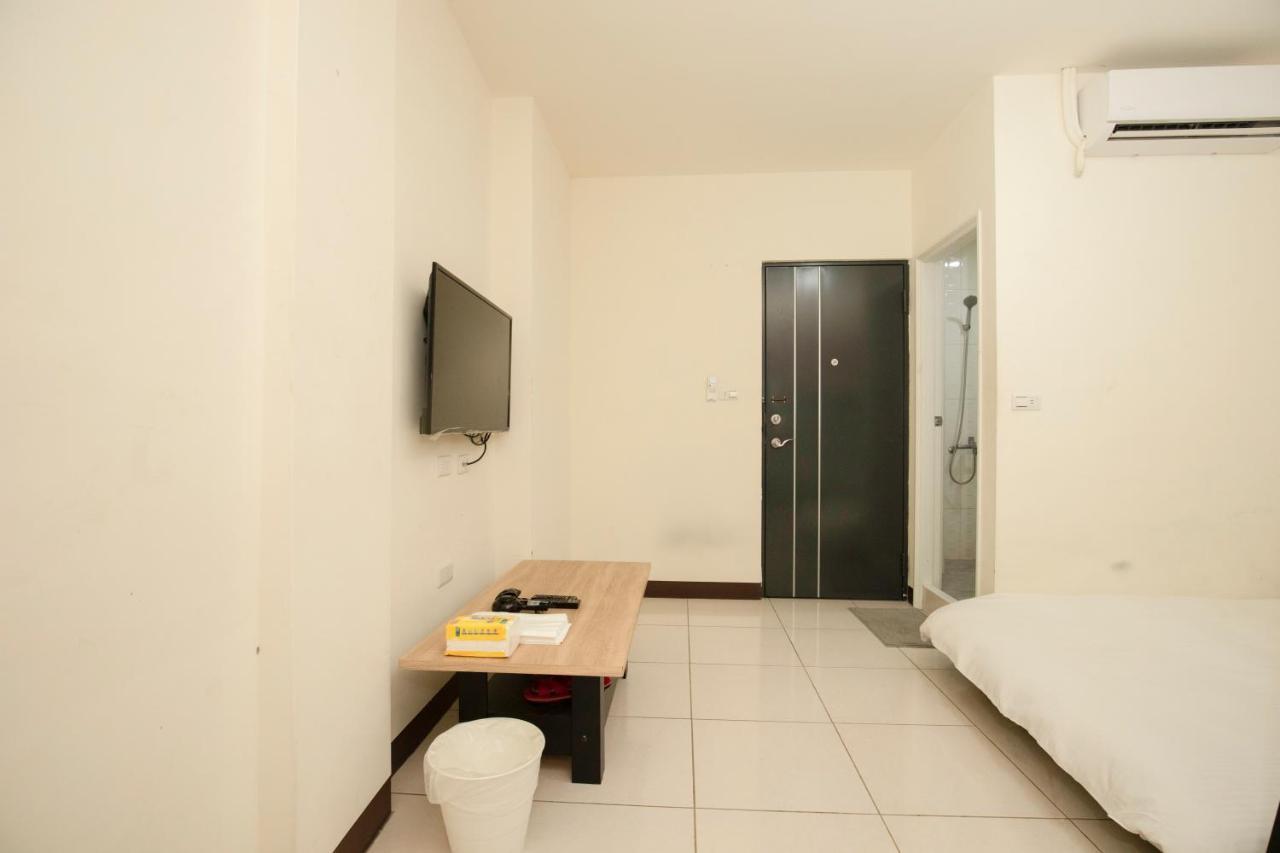 Ferienwohnung Fengjia Muxia Taichung Exterior foto
